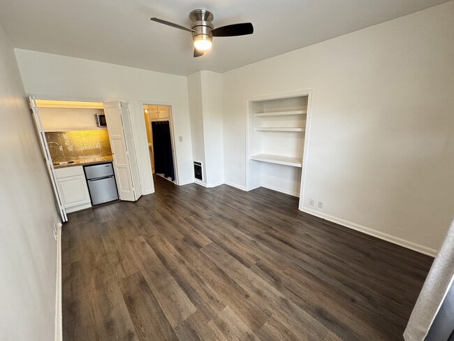 Building Photo - 826 Lorraine Blvd Unit 826 Rental