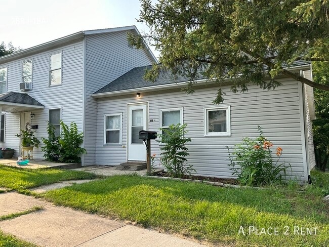 Photo - 315 1/2 South St-