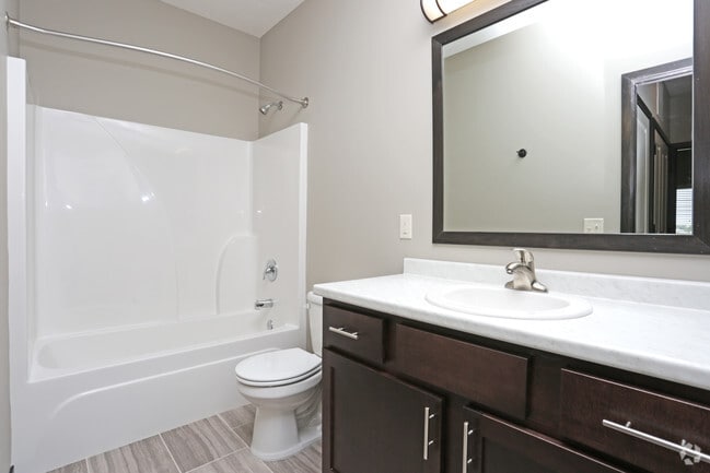 Bathroom - 1 Bedroom