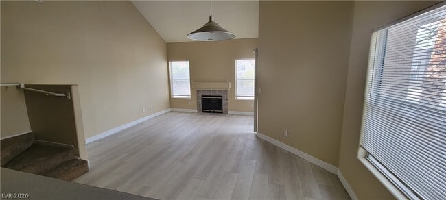 Photo - 5125 W Reno Ave Unidad 2018