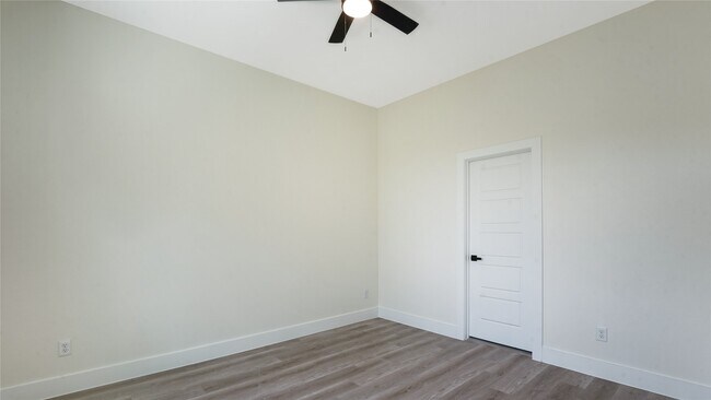 Photo - 1315 Knight St