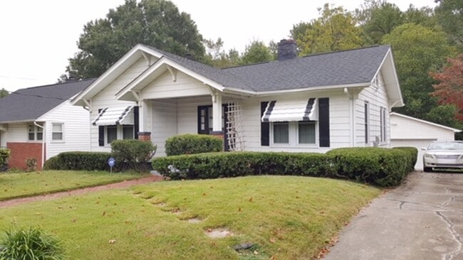 Photo - 2007 S Benbow Rd