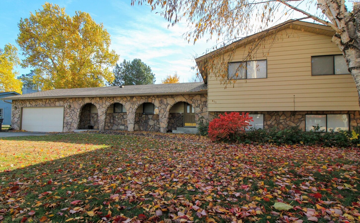 4 Bed/3 Bath House in North Richland - 4 Bed/3 Bath House in North Richland