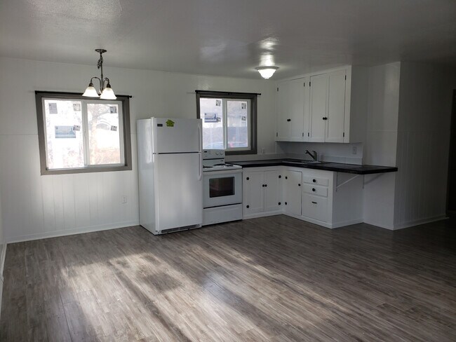 Photo - 7th Ave Mother-In-Law Suite