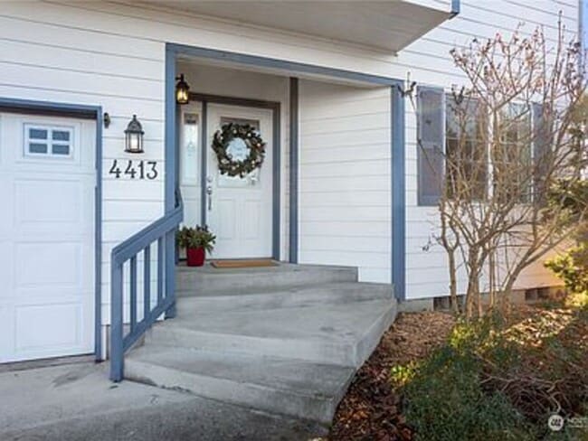 Building Photo - 4413 Carstan Ct