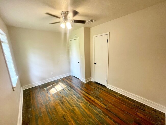 Photo - 118 Pleasant St