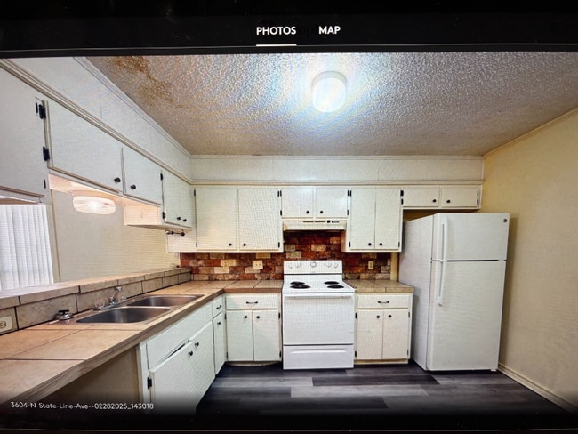 Photo - 116 E 37th St Unit #1