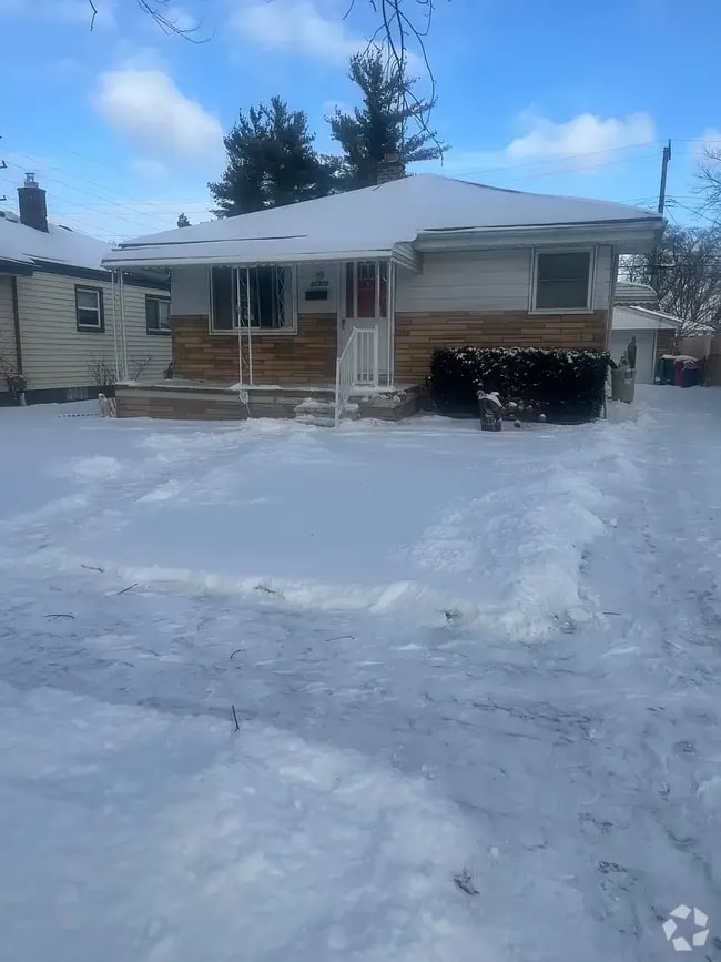 Houses for Rent in Eastpointe, MI 51 Rentals