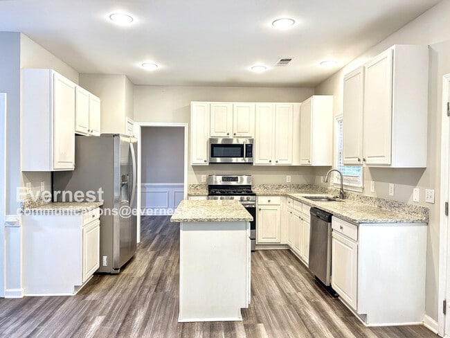 Photo - 3325 Hidden Trail Rd SE