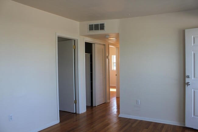 Photo - 651 Palm Dr Unit A4