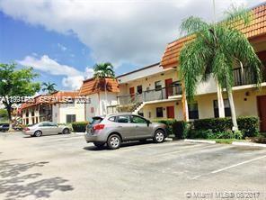 Photo - 850 NE 209th Terrace Unidad 204-35