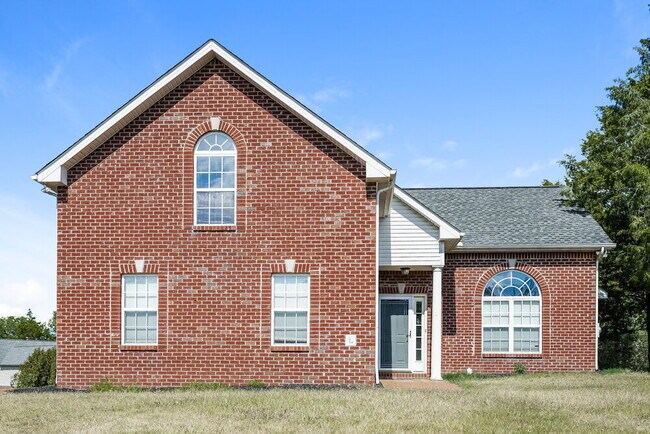Building Photo - 1500 Saddle View Rental