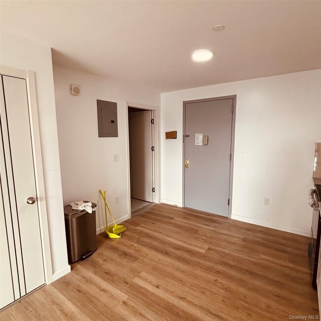 Photo - 70-40 45th Ave Unit 7C