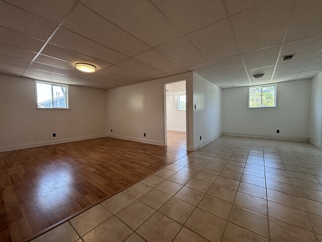 Photo - 941 Vista Ln