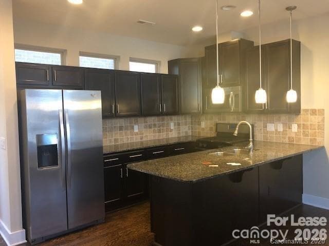 Photo - 951 Warren Burgess Ln