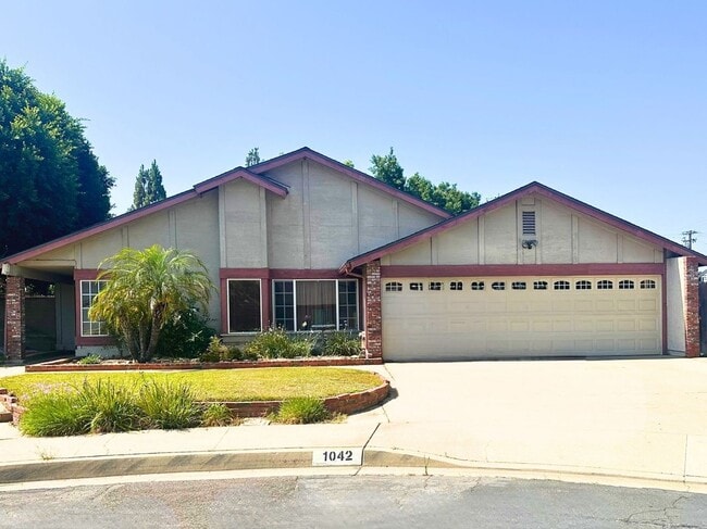 Building Photo - 1042 Bassett Ct Rental