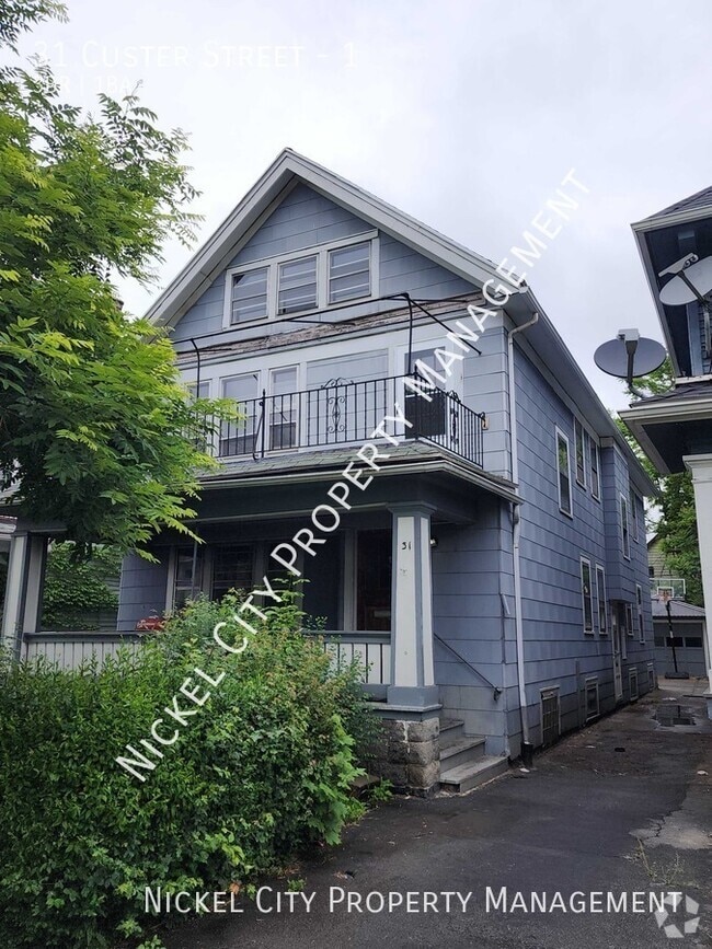 Building Photo - 31 Custer St Unit 1 Rental
