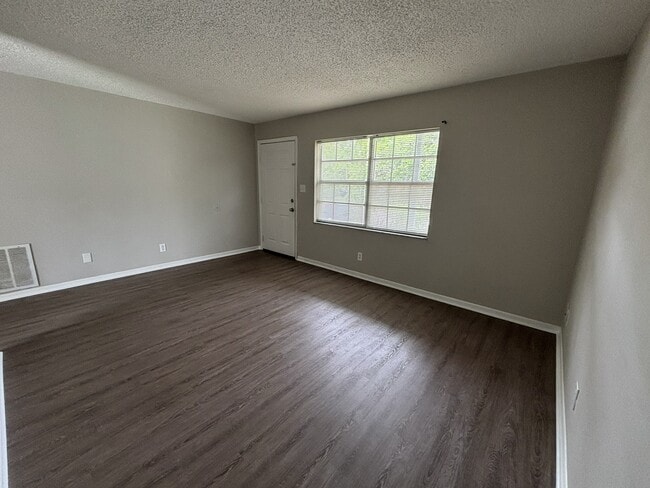 4131 Hancock Ave SE Unit 4131