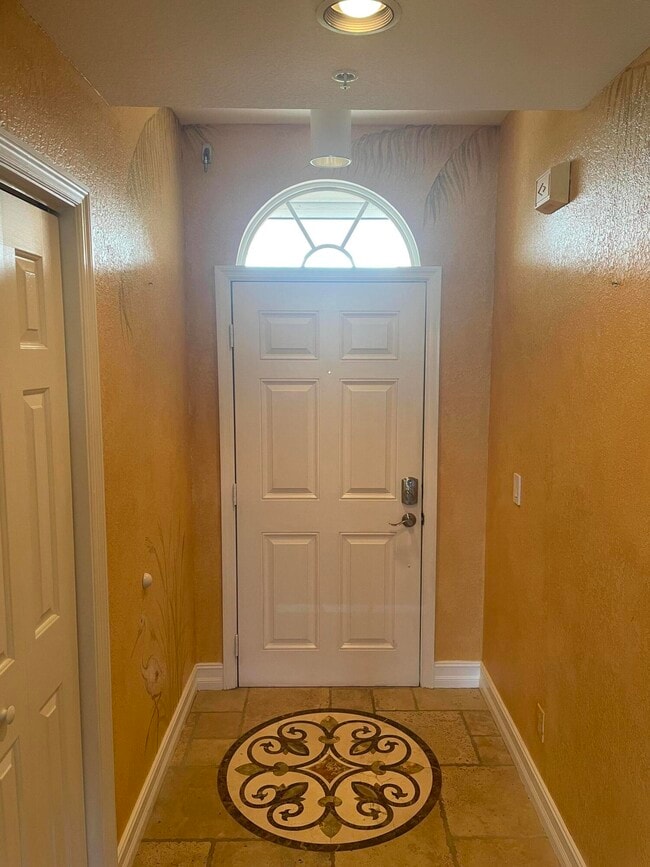 Photo - 5605 College Rd Unidad # A301