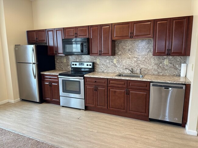 Photo - 634 Centre St Unit Apt 1