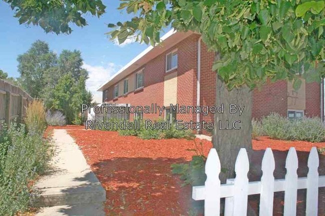 Building Photo - 2537 Kingston St Unit Apt 3