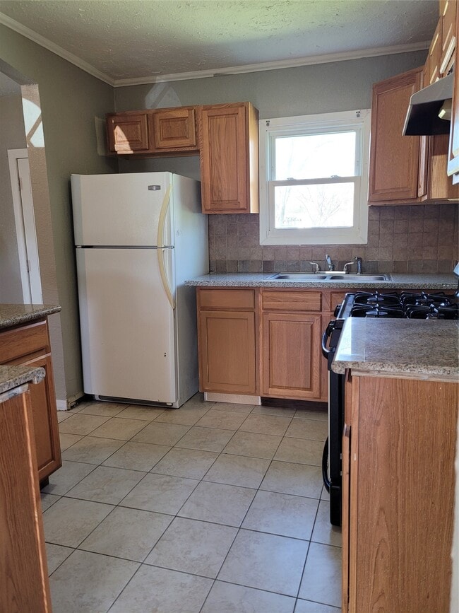 Photo - 500 Bluebonnet Dr