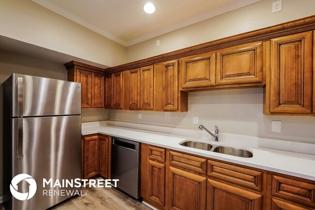 Photo - 2812 Lambert Cir