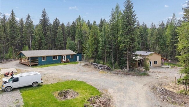 Photo - 352 Whitetail Meadow Rd