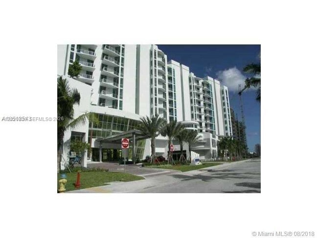 Building Photo - 3029 NE 188th St Unit 323