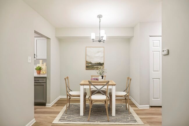 Photo - Ramblewood Village