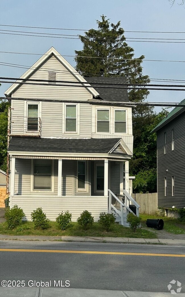 Building Photo - 185 Market St Unit 2 Rental