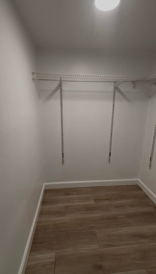 Photo - 8001 Fairview Dr Unit 106