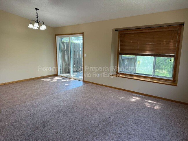 Photo - 3502 28th St SW