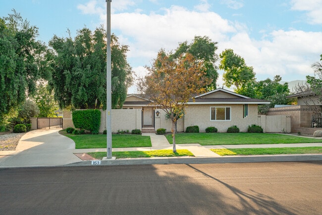 Spacious 4BR 2BA Home in Prime Glendora - Spacious 4BR 2BA Home in Prime Glendora