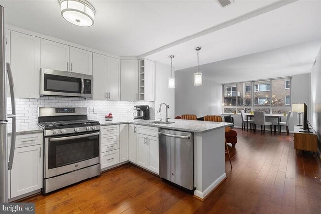 Photo - 350 G St SW Unit N212