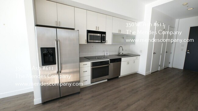 Building Photo - 350 W Ash St