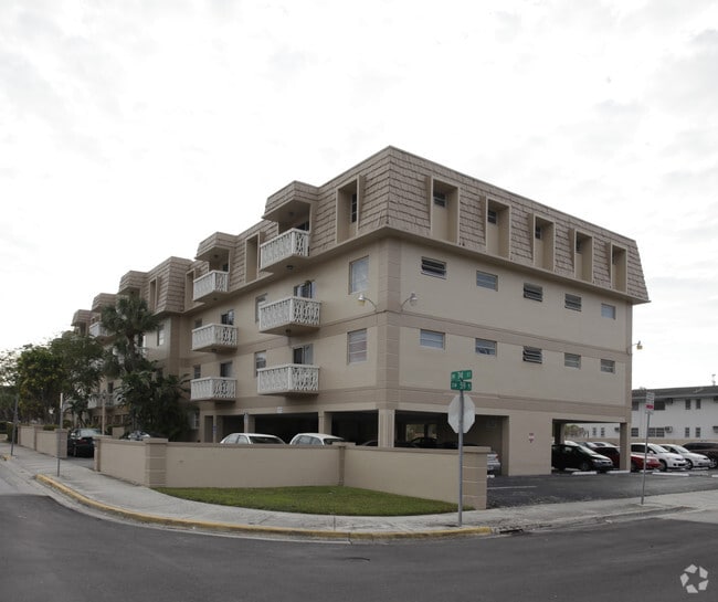 Photo - Sunset Square