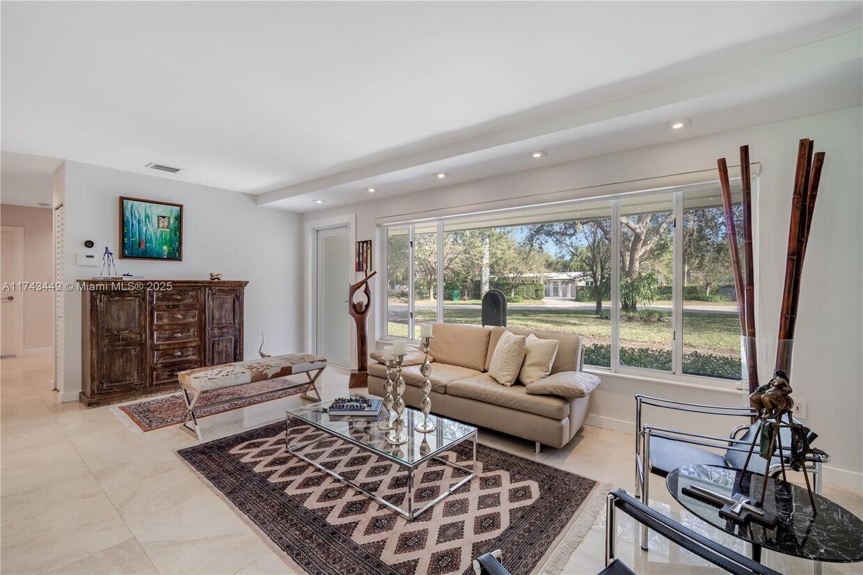 Photo - 8201 SW 95th St (Miami, FL)