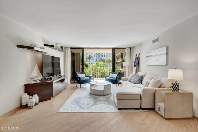 Photo - 3 br, 3 bath House - 3200 S Ocean Blvd Apt...