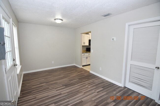 Photo - 754 Morningside Ln