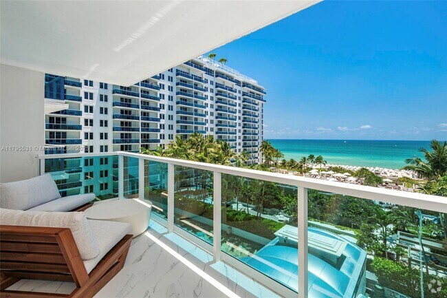 Building Photo - 2301 Collins Ave Unit 825 Rental