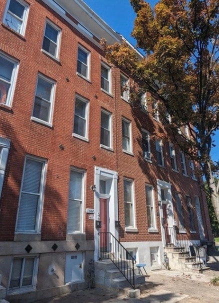 Building Photo - 1022 N Carey St Unit A