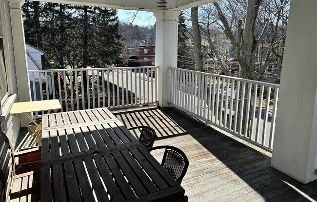 Photo - 84 Walker St Unit 2