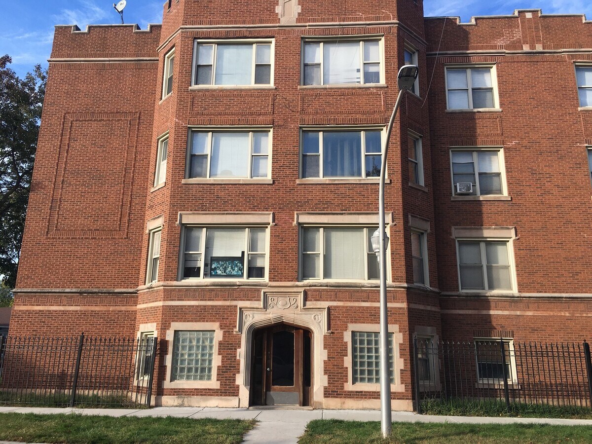 Photo - 7655 S Yates Blvd Apartment Unit 2404-1W