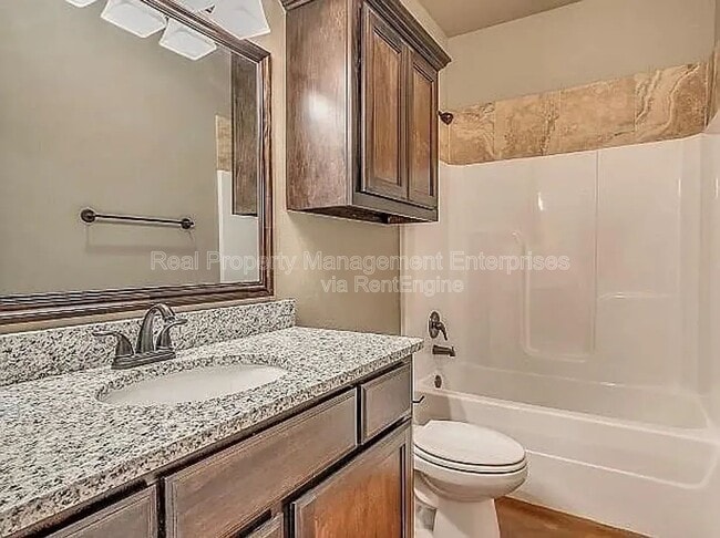 Photo - 1846 Cypress Ln