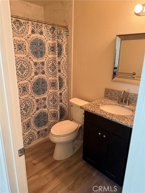 1612 Carmel Cir E