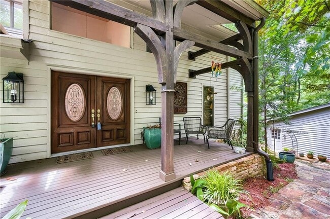 Building Photo - 570 Idlewood Dr NW