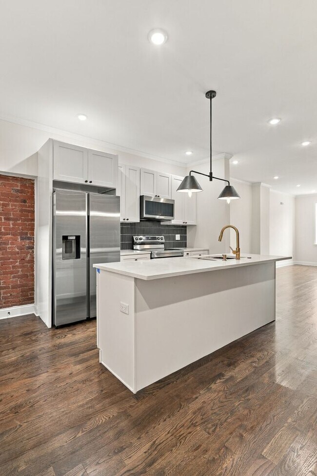 2434 N 33rd St Unidad A