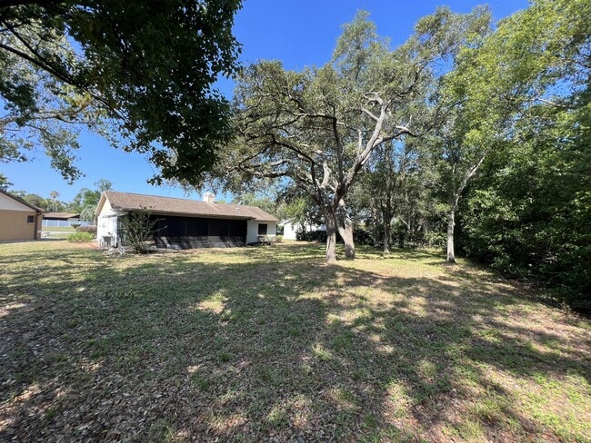 Photo - 8205 Pagoda Dr