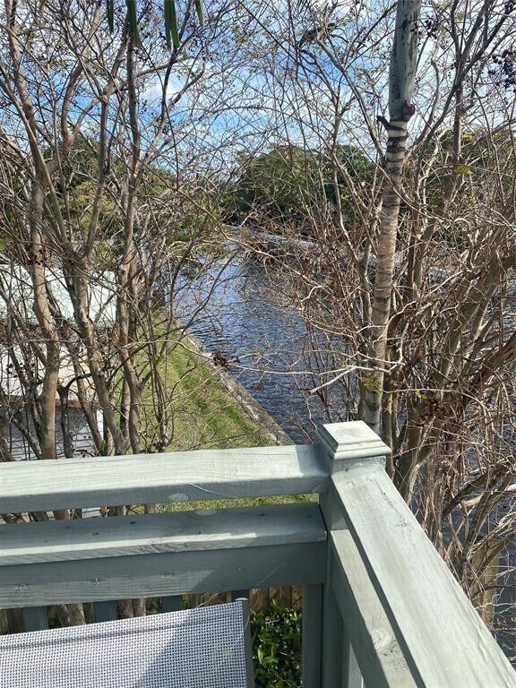 Photo - 578 NE 20th St Unidad 16E